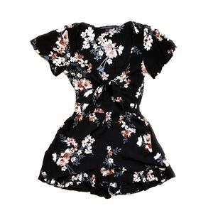 American Eagle Floral Romper